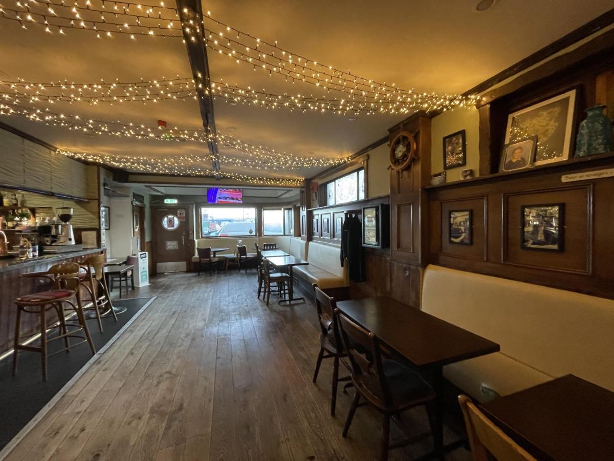 The Ferry Inn Терсо Екстериор снимка